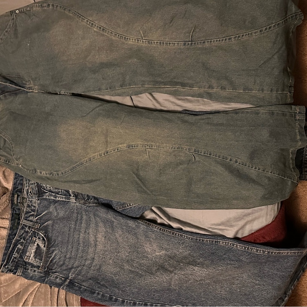 Wildflowers Women's Flare Jeans in Gray and Blue